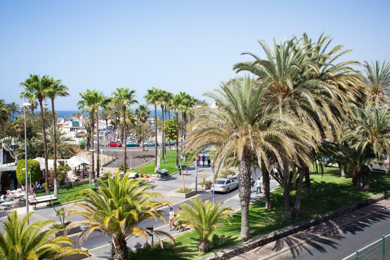 Las Americas Downtown : Prime Location Accomm. Arona  Luaran gambar