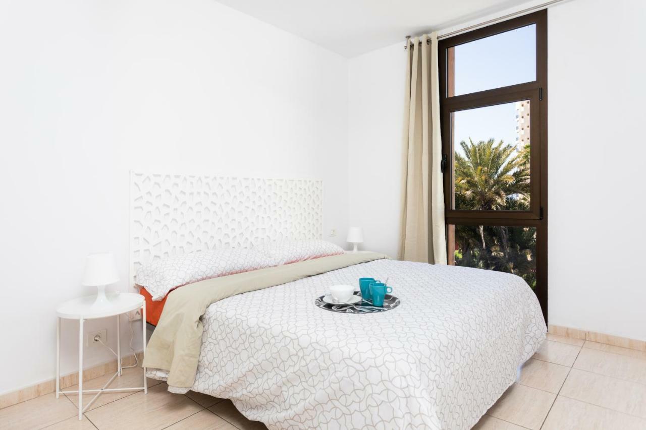 Las Americas Downtown : Prime Location Accomm. Arona  Luaran gambar