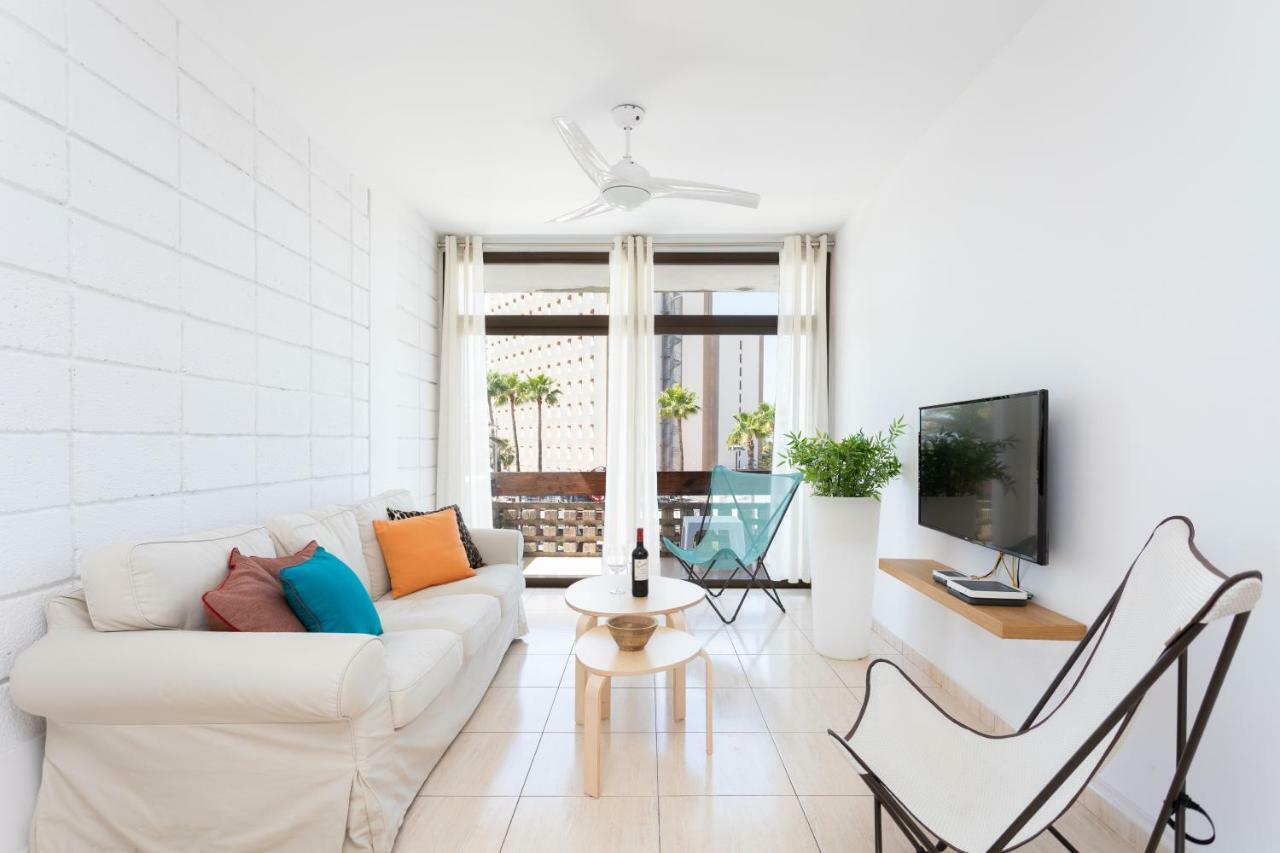 Las Americas Downtown : Prime Location Accomm. Arona  Luaran gambar